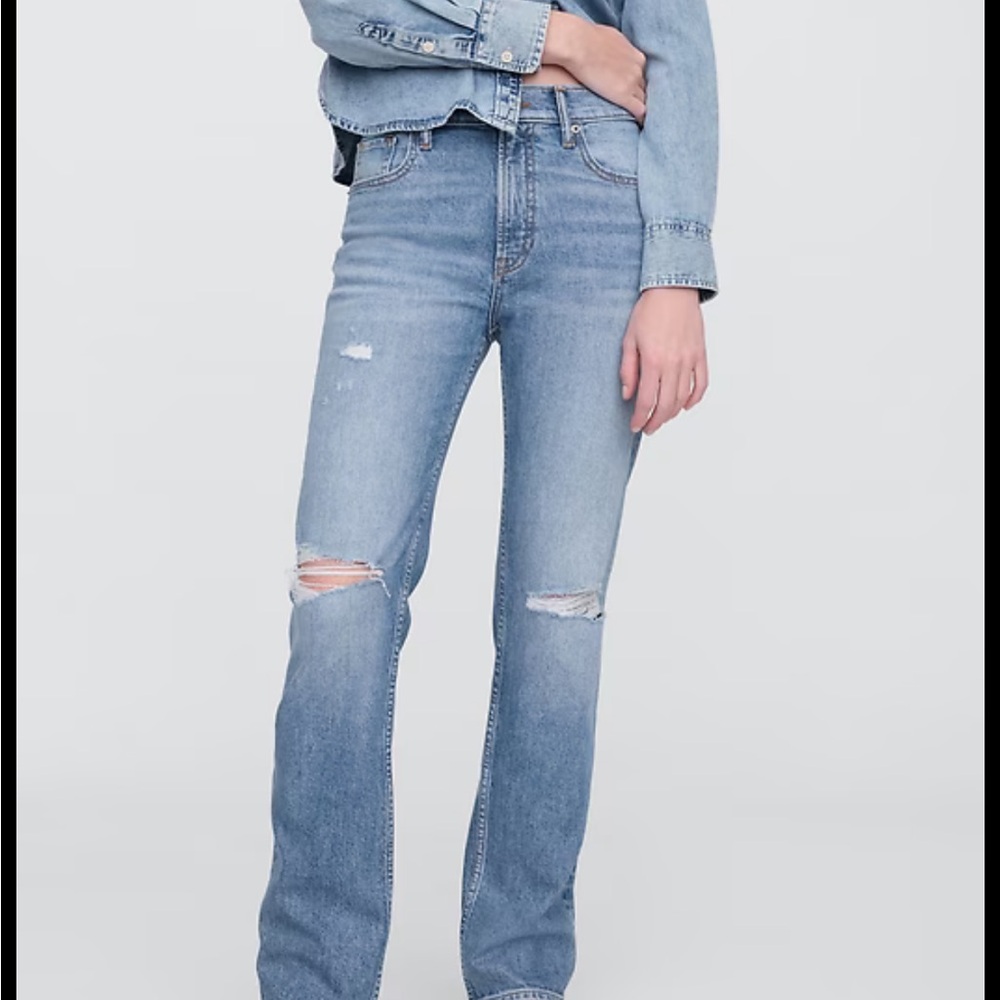 GAP Women’s 90s High-Rise Straight-Leg Jeans